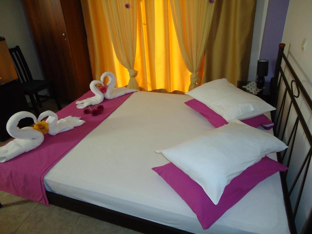 Hotel George Kalamata Eksteriør billede